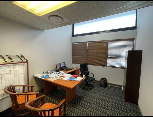 INDUSTRIAL PROPERTY TO RENT IN IRENE